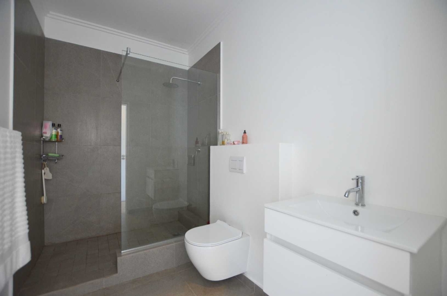 2 Bedroom Property for Sale in Sandown Western Cape